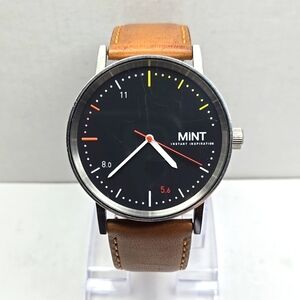 Mint Camera Instanteer Quartz Watch Black Dial Brown Leather Band New Battery